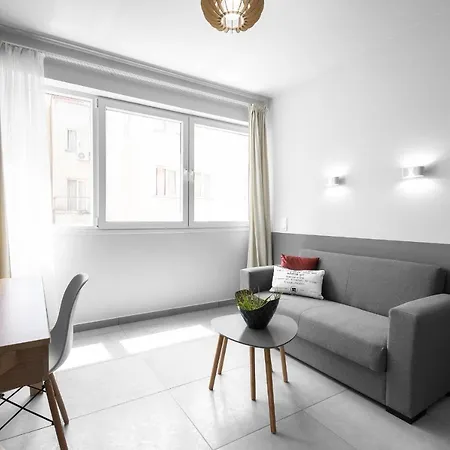 Big Apple #5, Nilie Hospitality Mgmt * Salonicco